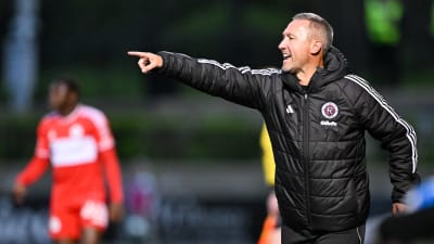 Featured image for New England Revolution Fires Caleb Porter