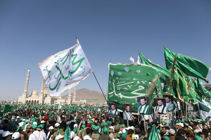 Consequences of Hostile Moves: Yemen Houthis and Hizbullah Send Warning Signals