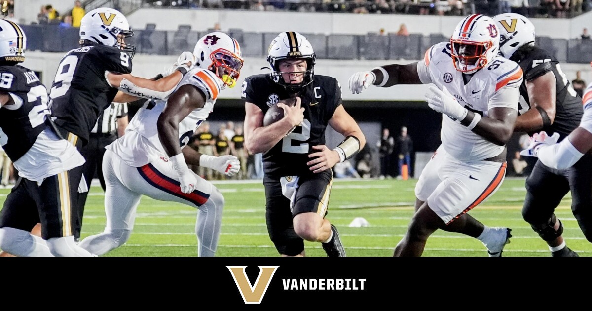 Featured image for Vanderbilt's Diego Pavia Apologizes for Heisman Outburst