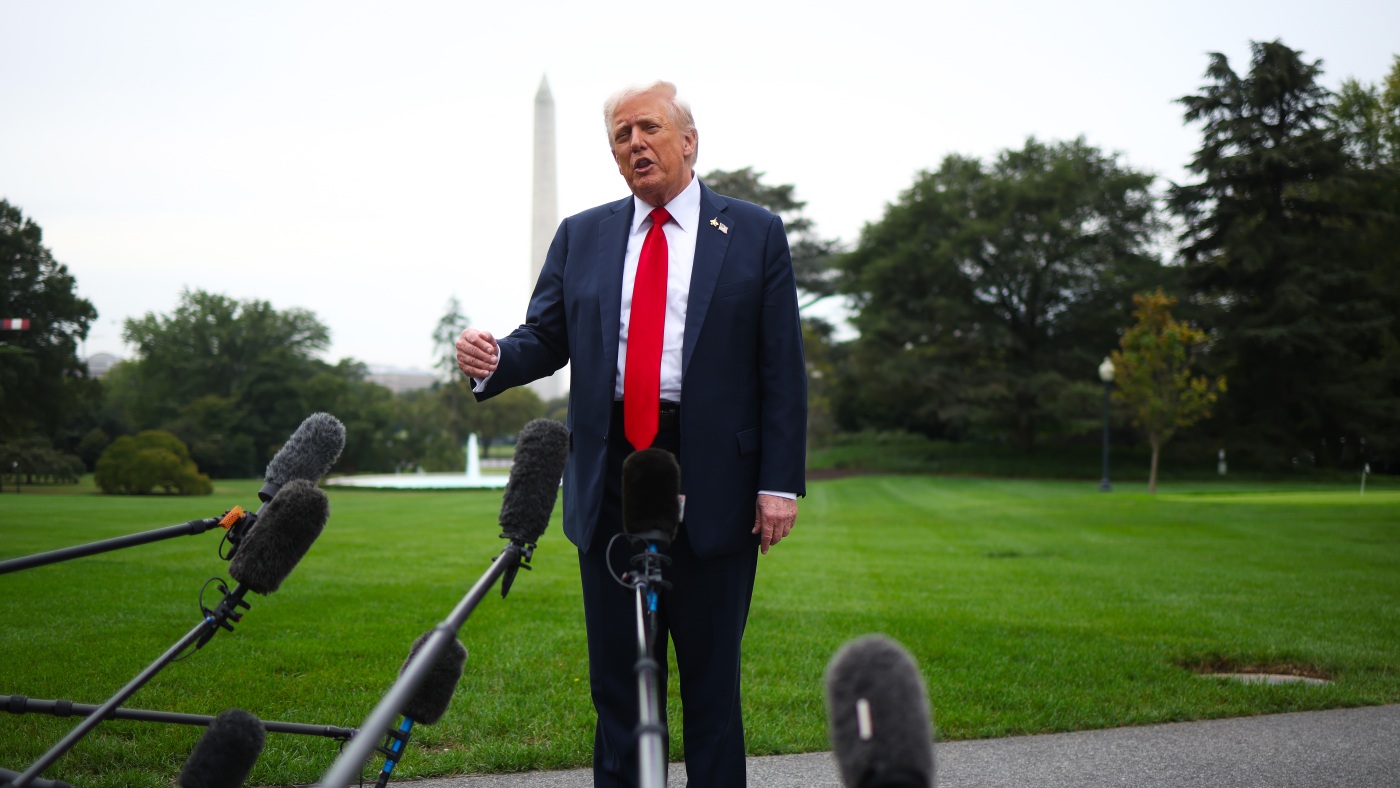 Featured image for Lawmakers Face Deadlock as Government Shutdown Looms Amid Healthcare Crisis