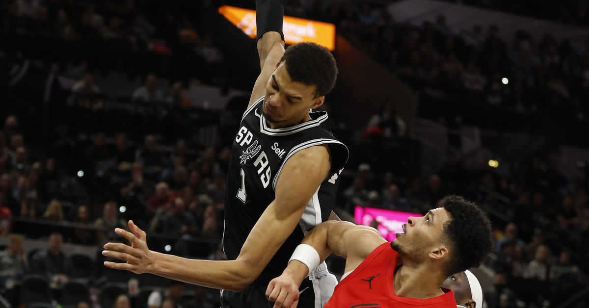 Featured image for "Spurs' Sochan and Wembanyama Lead Dominant Victory Over Trail Blazers"