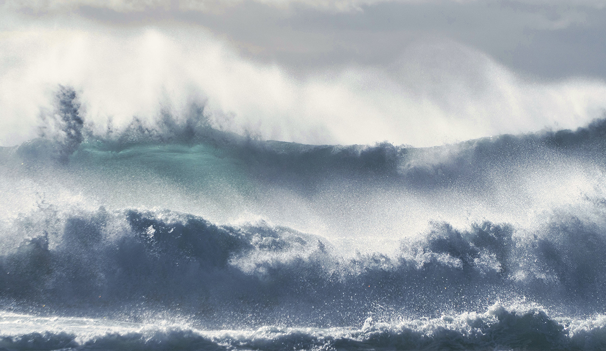 Featured image for AI Unveils Algorithm to Accurately Forecast Monster Rogue Waves