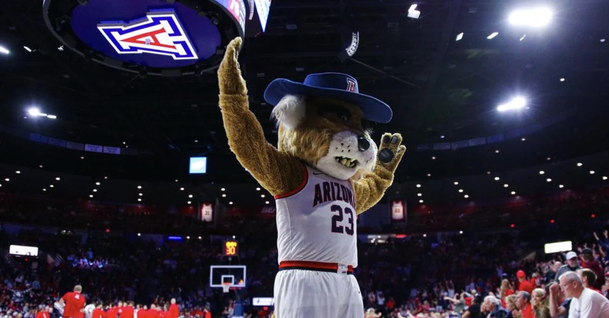 "Arizona Wildcats face off against Purdue Boilermakers in highly anticipated basketball showdown"
