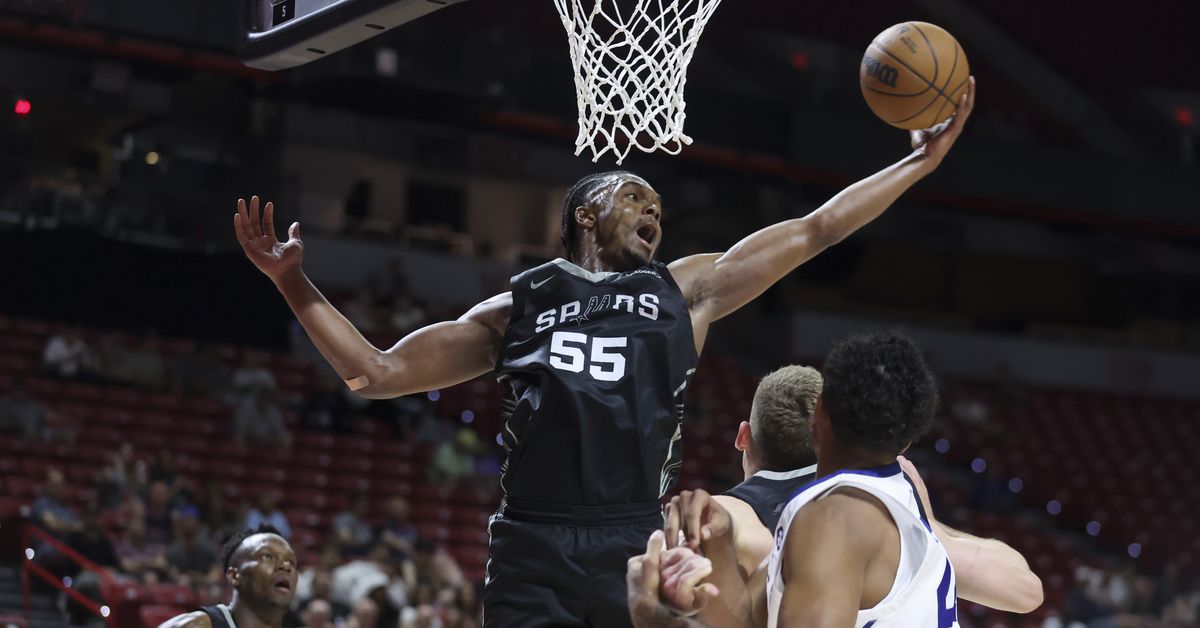 Summer League Showdown: Spurs and Mavericks Clash in Exciting Matchup
