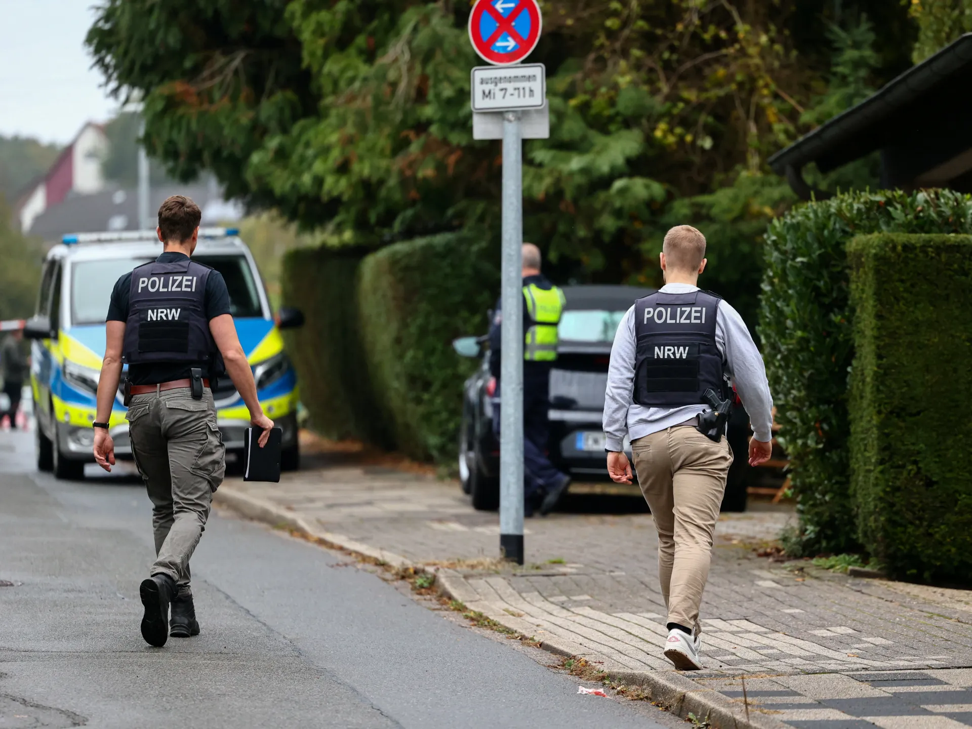 Featured image for German Mayor-Elect Seriously Injured in Stabbing Attack