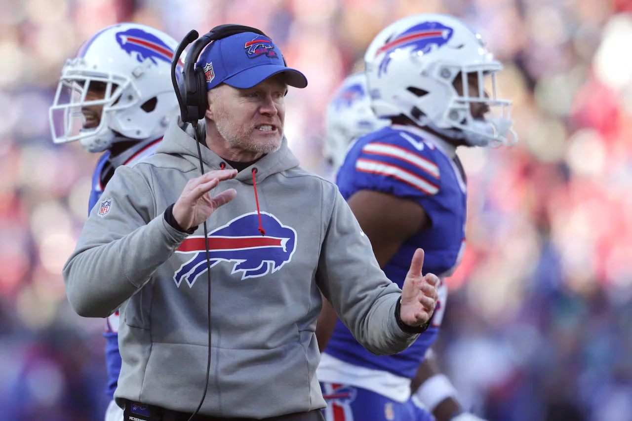 Sean McDermott to Take Over as Bills' Defensive Play-Caller in 2023