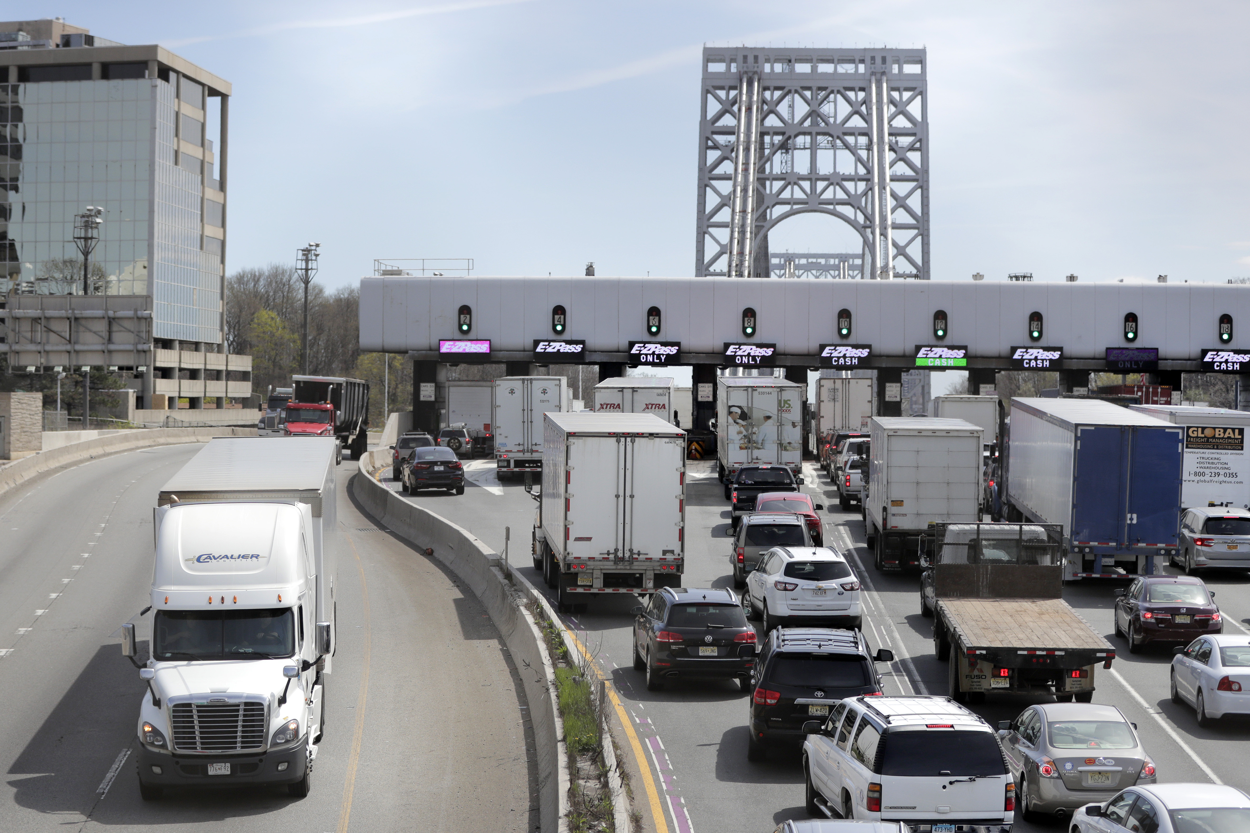 Federal Approval for NYC Congestion Pricing with Possible Exemption for Bridge and Tunnel Drivers