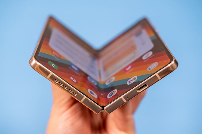 Featured image for Samsung Unveils Slimmer and Lighter Galaxy Z Fold/Flip 5 with Innovative Accessories