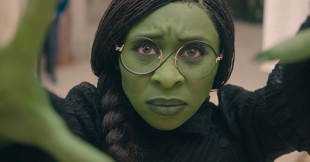 'Wicked' Sparks Controversy Over Theater Etiquette and Fan Behavior