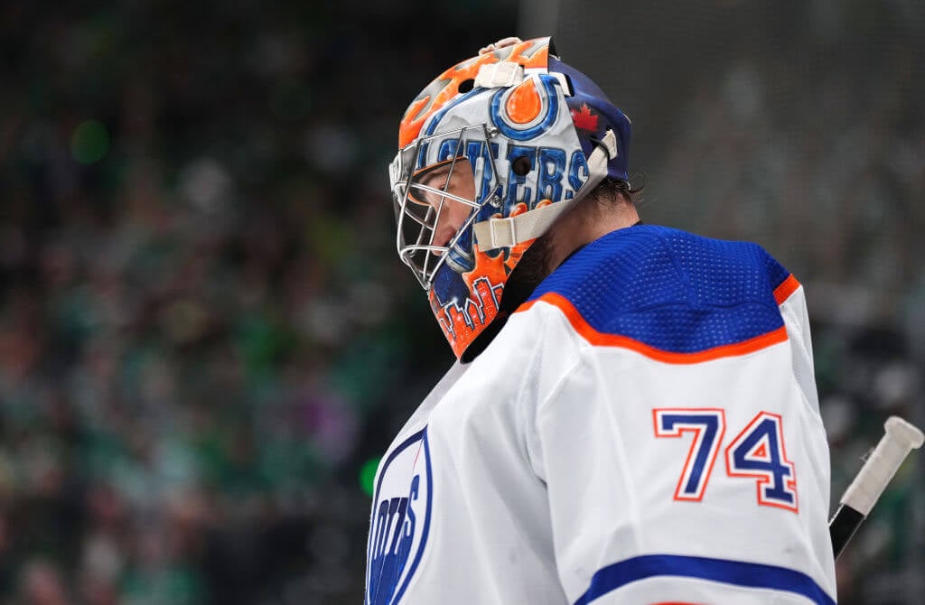 Featured image for McDavid's 2OT Heroics Lift Oilers in Game 1 After Stellar Penalty Kill