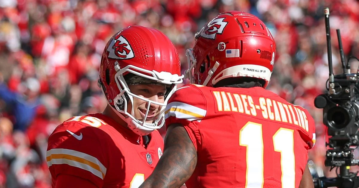 Mahomes and Lance Train Together in Offseason Workouts.