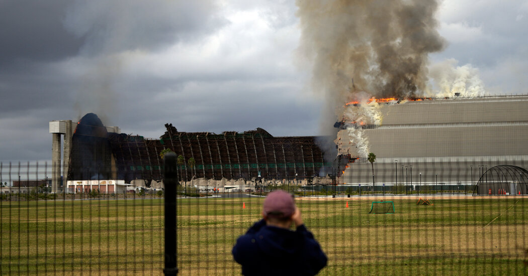 Featured image for Historic Blimp Hangar Reduced to Ashes in California Inferno