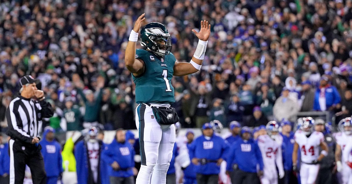 Featured image for Giants and Eagles to Face Off on Christmas Day in NFL Schedule