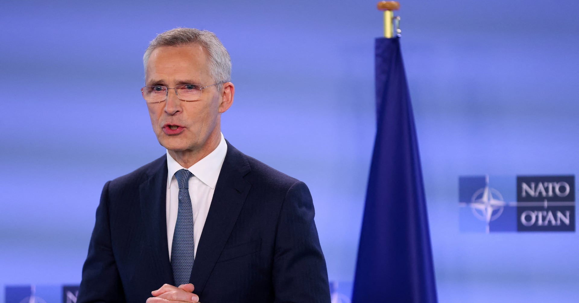 "NATO Considers 100-Billion Euro Fund to Support Ukraine Amid Trump Election Concerns"