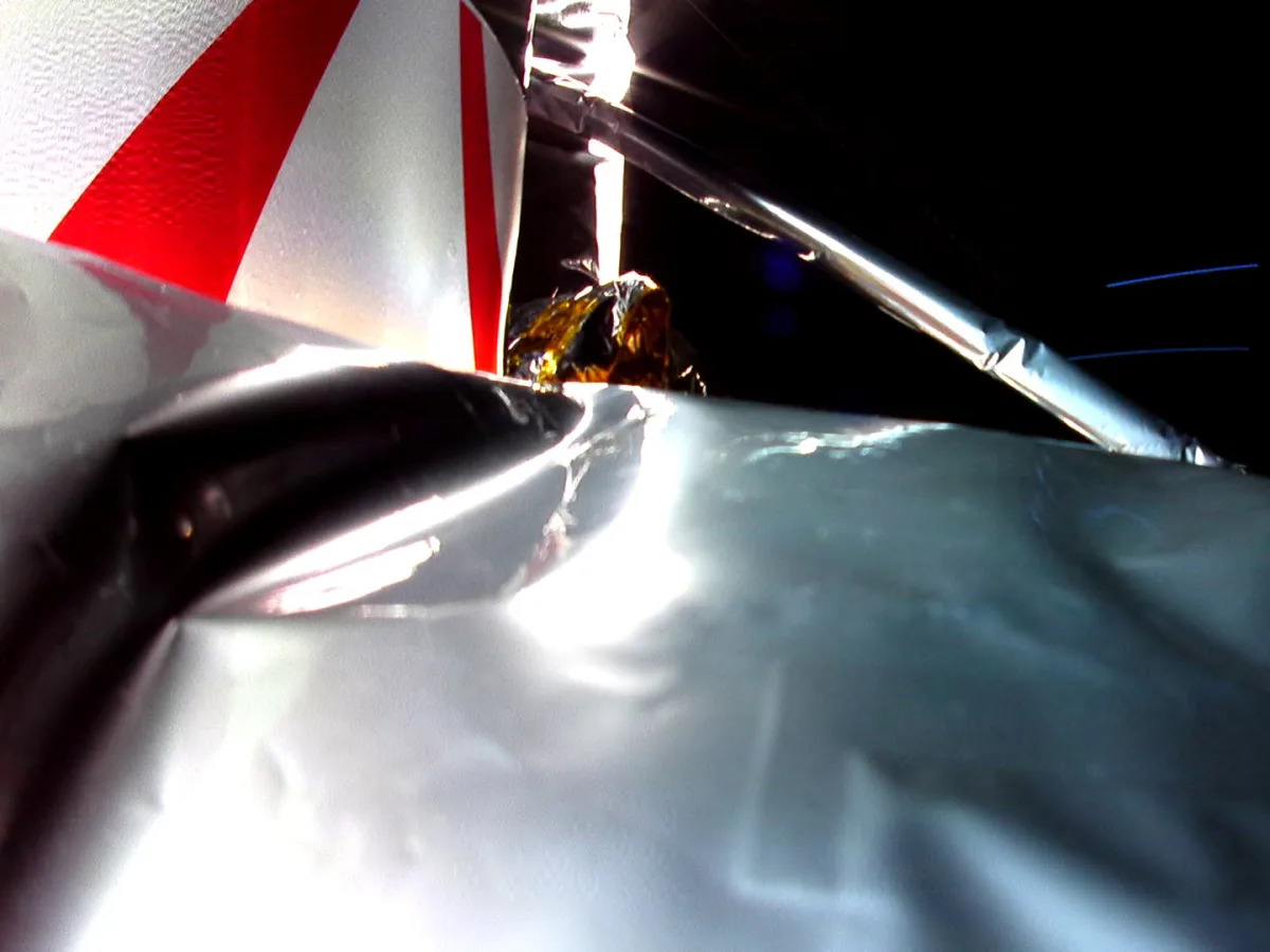 "Doomed US Moon Lander on Collision Course with Earth, Faces Destruction to Protect Satellites"