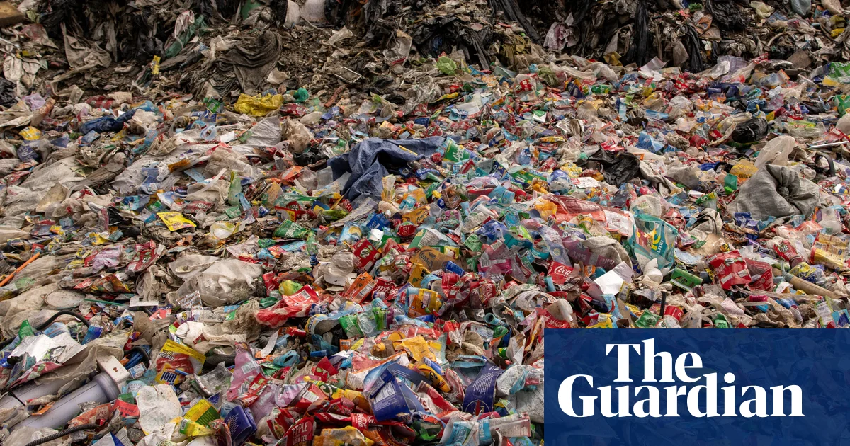 Featured image for Nations Edge Closer to Landmark Plastic Pollution Treaty