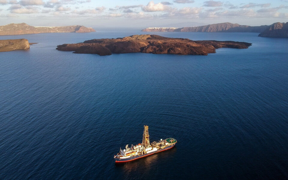 Featured image for Unveiling the Hidden Threat: Santorini's Volcanic Hazard Reassessment