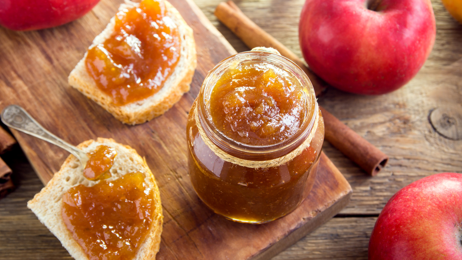 Featured image for Effortless Apple Butter: Slow Cooker Magic