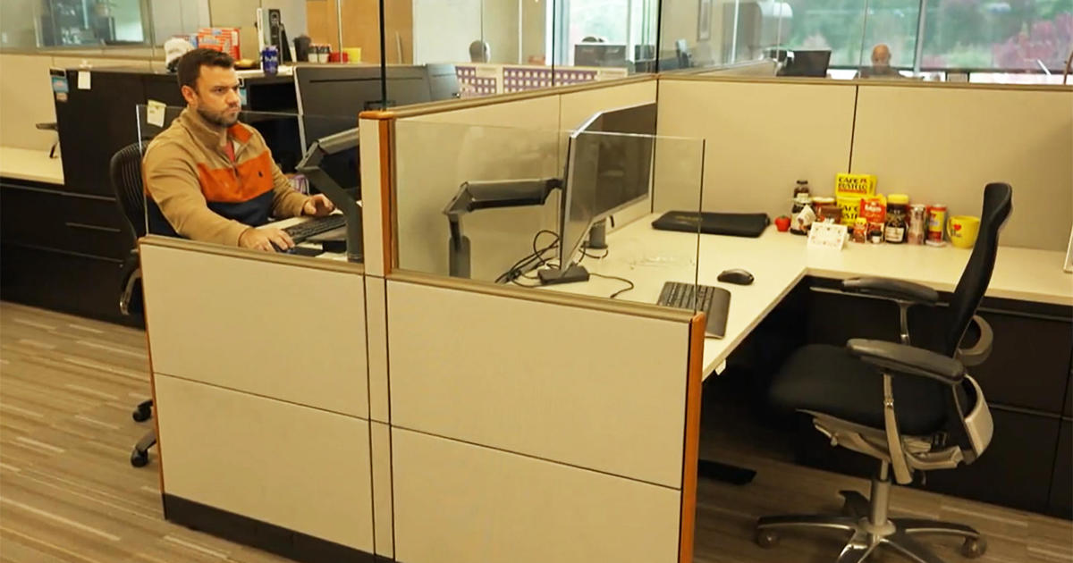 Featured image for "The Rise of Hybrid Work: Embracing the New Normal"