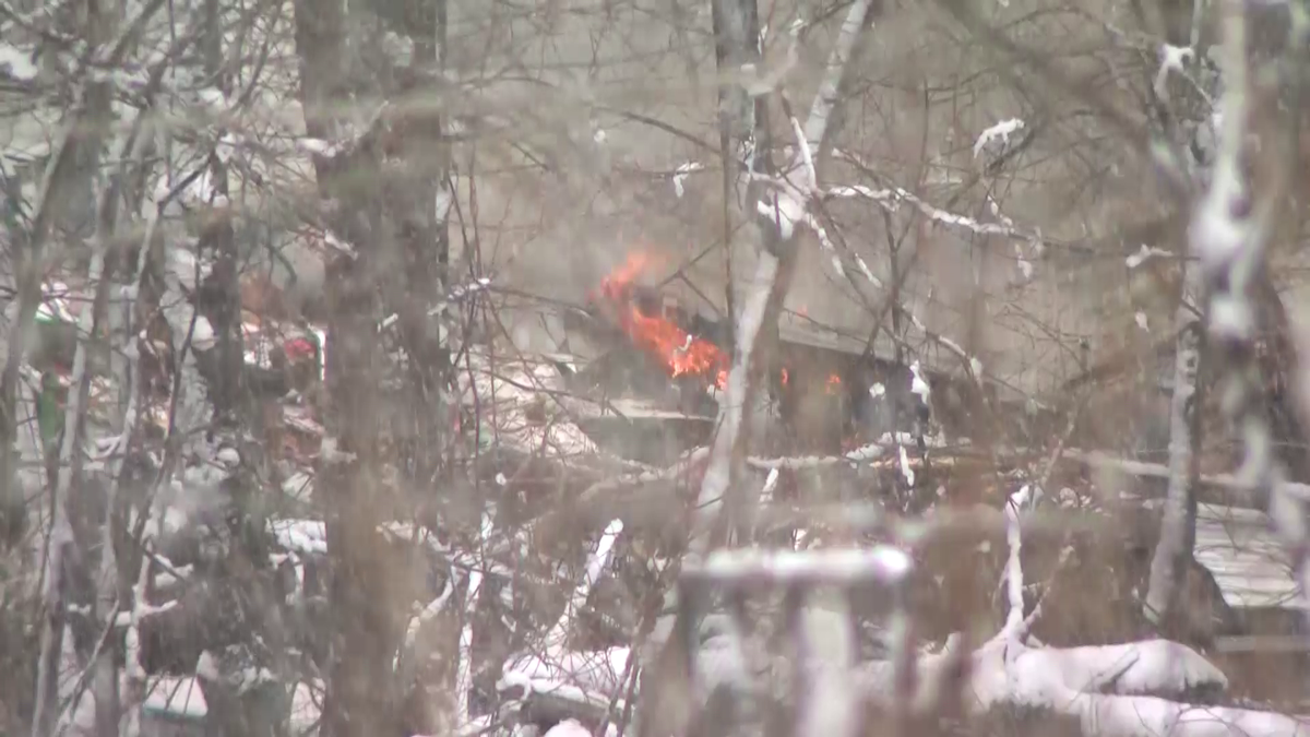 Featured image for Fatal House Explosion in New Hampshire Amid Nor'easter