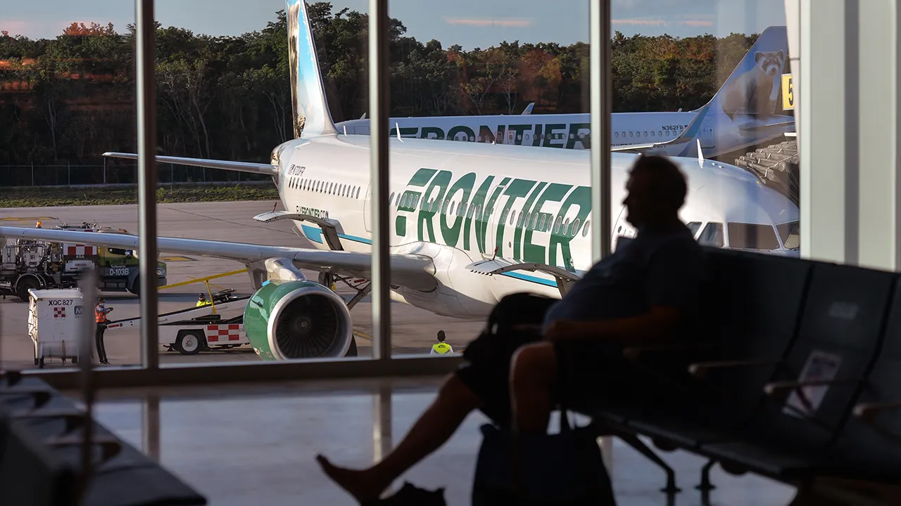 Featured image for Frontier Airlines Launches 20 New Routes with Low Fares to Compete with Spirit