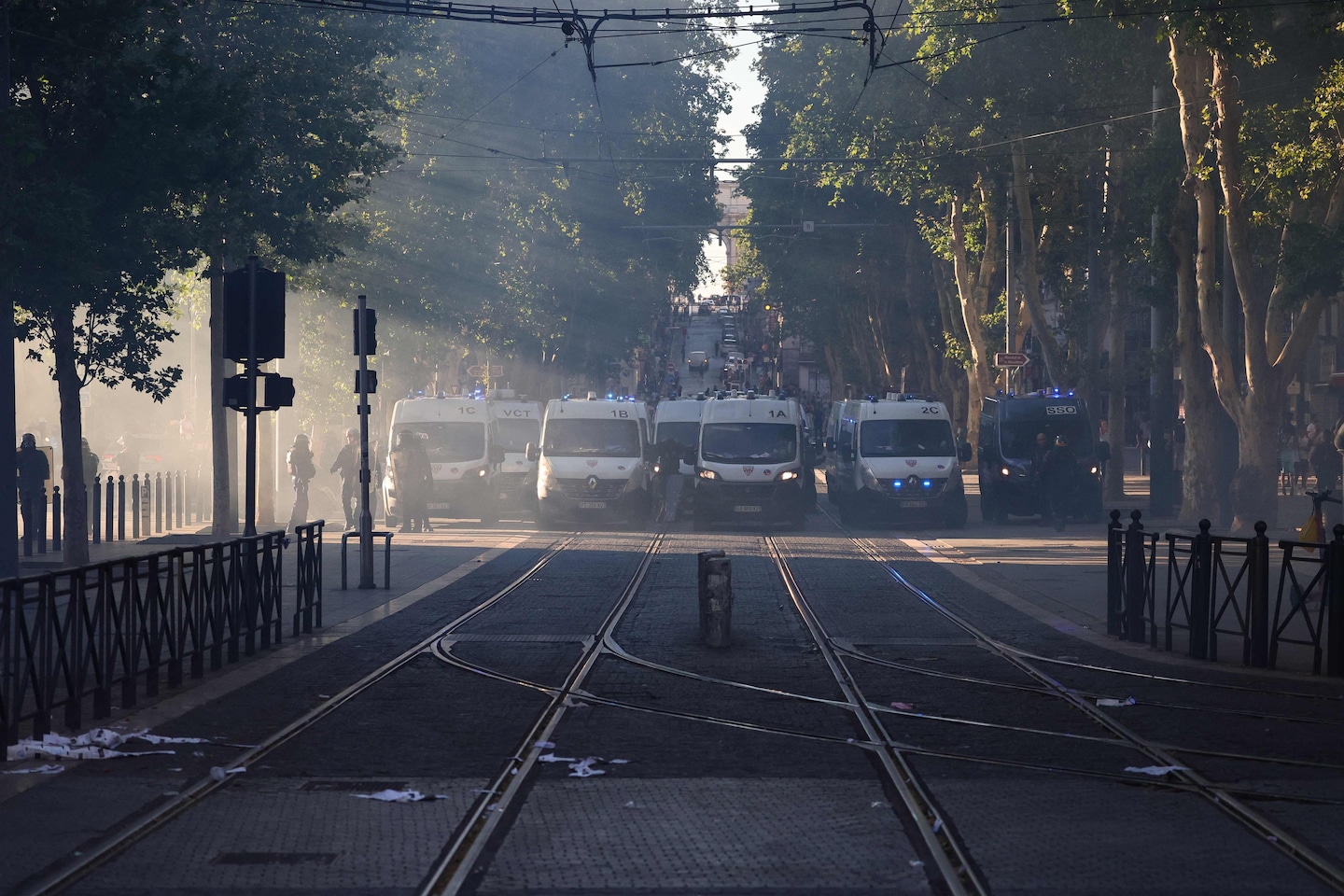 Featured image for Chinese Tourists Targeted in Violent French Protests