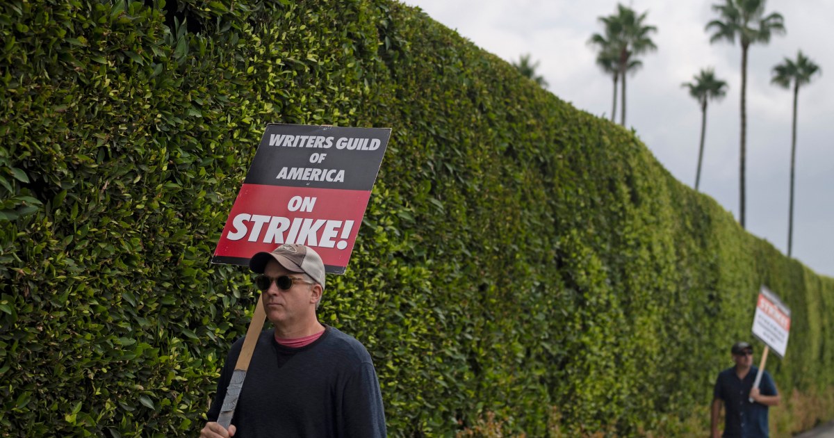 Hollywood Writers and Studios Inch Closer to Strike Deal