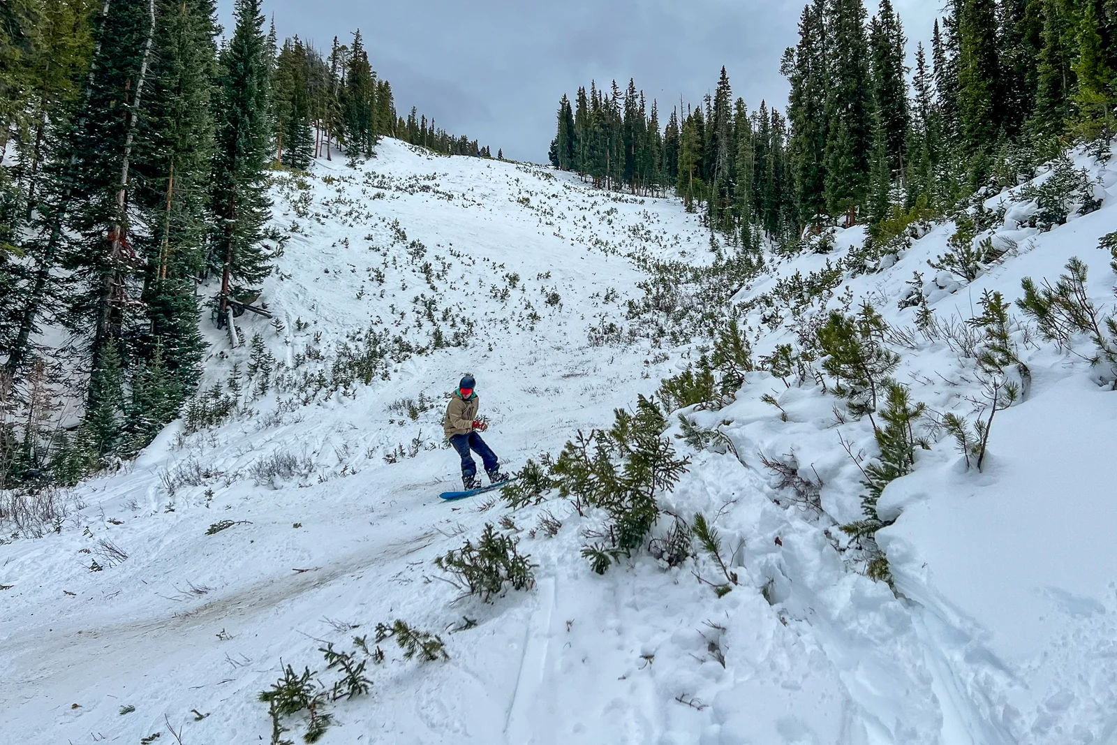 Climate Change Contributes to Colorado's Record-Low Snowpack and Ski Season Challenges