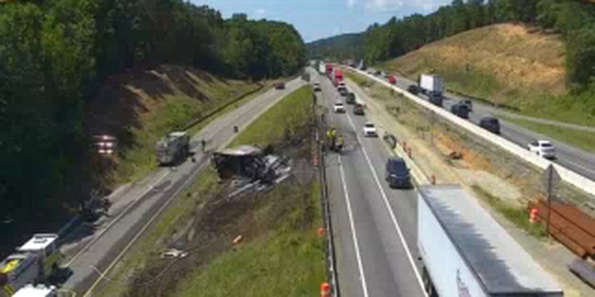 Featured image for Multiple Tractor-Trailer Crashes Cause Delays on I-81N in Virginia