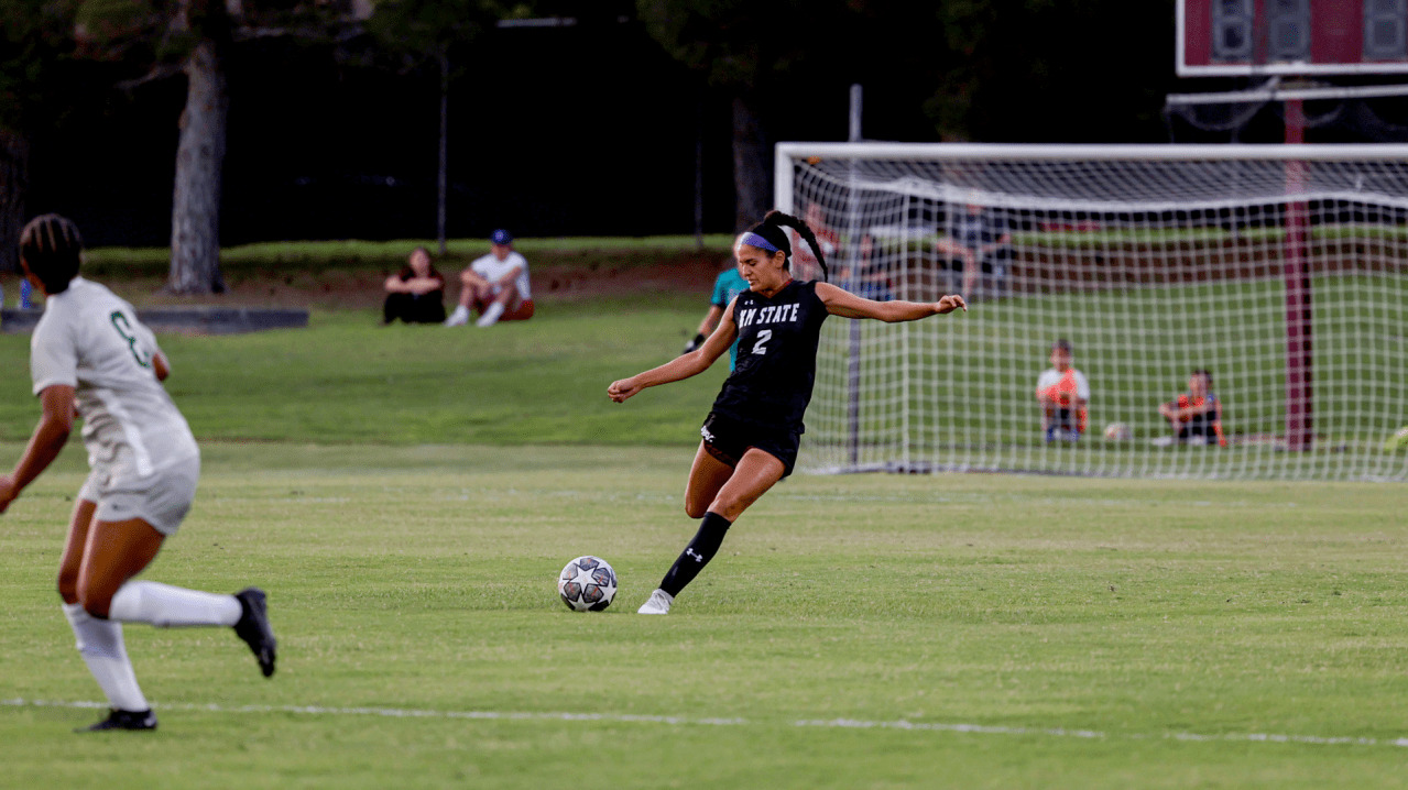 Tragic Loss: New Mexico State Soccer Grieves for Junior Defender Thalia Chaverria