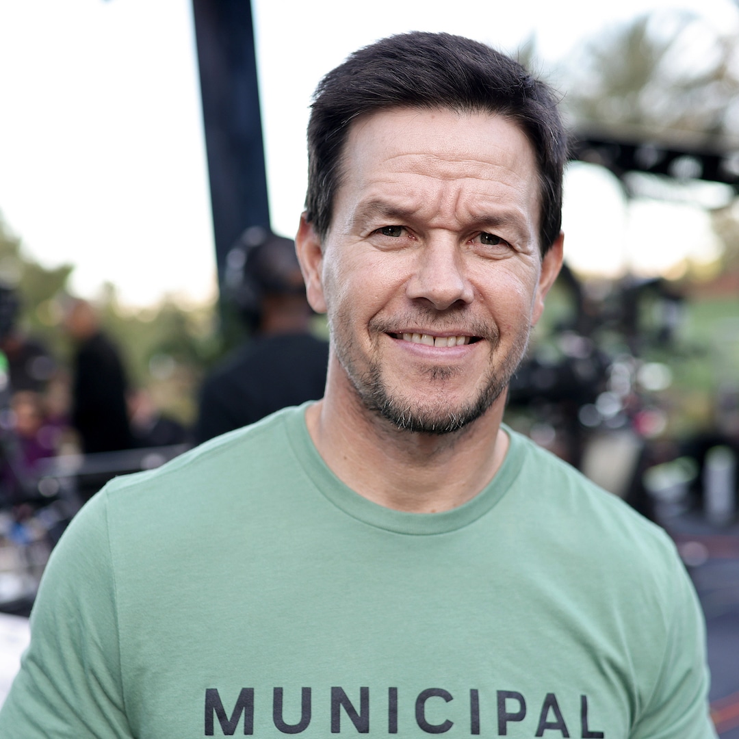 "The Early Morning Routine of Mark Wahlberg: 3:30 A.M. Wake-Up Call"