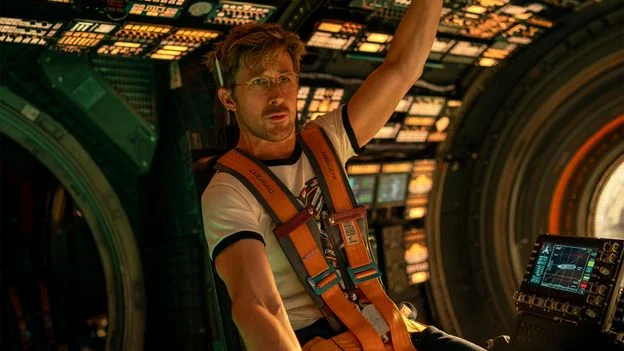 Gosling’s Breezy, Brainy Space Epic Delivers Mind-Stretching Fun