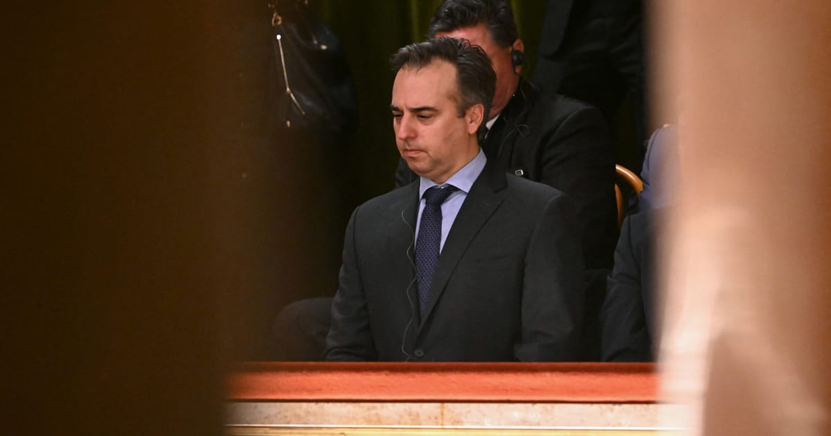 Featured image for "Pressure Mounts on Hungary's Orbán to Approve Sweden's NATO Membership"