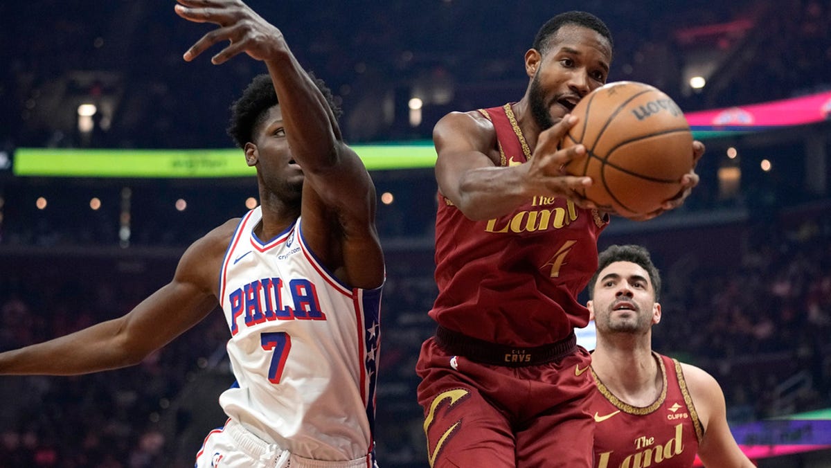 Featured image for "Cleveland Cavaliers to Air Five Free Games on WUAB Channel 43"