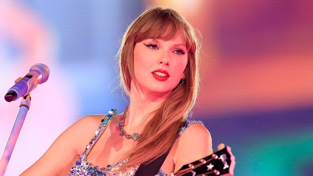 Featured image for Taylor Swift's Publicist Denies Rumors of Secret Marriage to Joe Alwyn