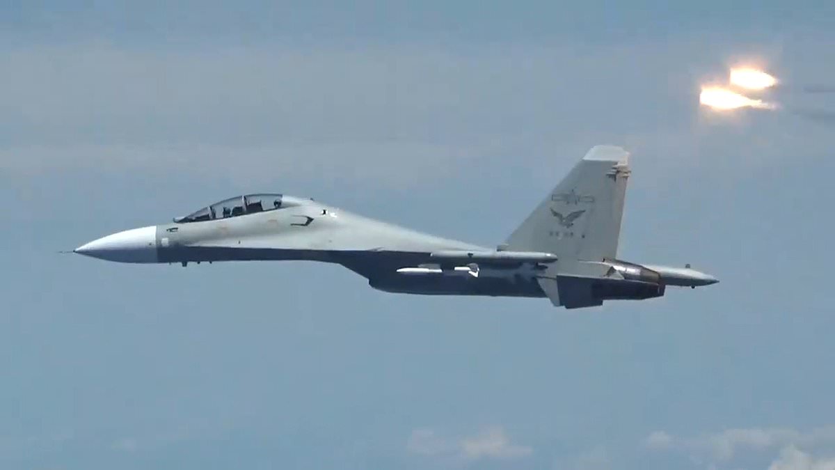 "Surge in Chinese Warplane Activity Around Taiwan Raises Tensions"