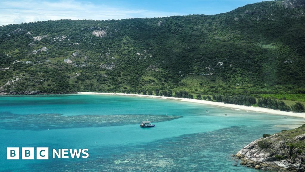 Featured image for Cruise Ship Leaves Elderly Woman Behind on Island, She Dies Alone