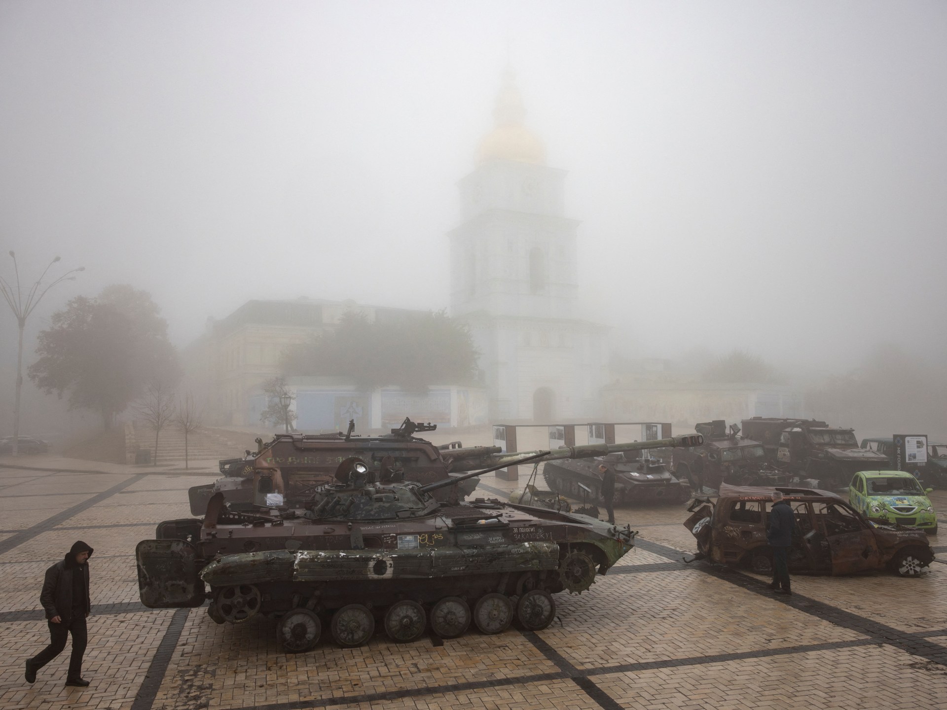 "Deadly Russian Rocket Strike on Ukraine Mail Depot: Day 606 of the Conflict"