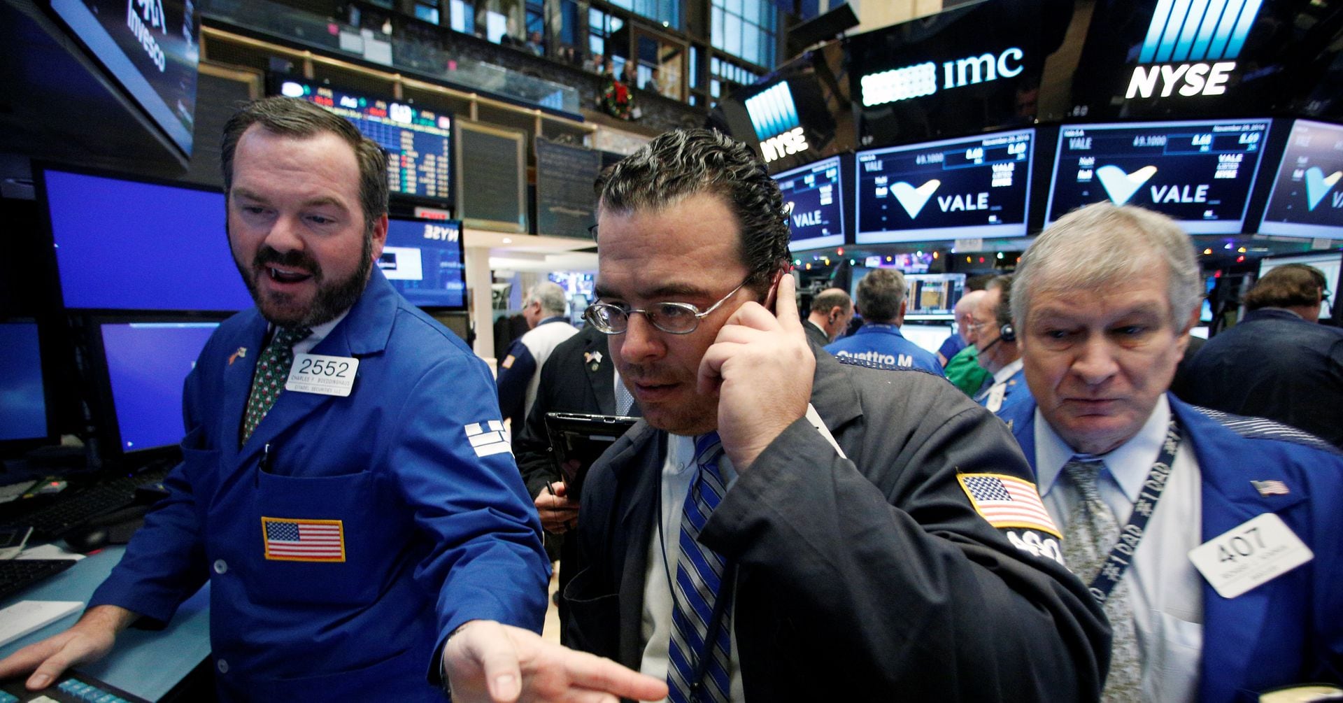 "Market Highs and Lows: S&P 500 Soars, Intel Drags Down Nasdaq and Dow Jones"