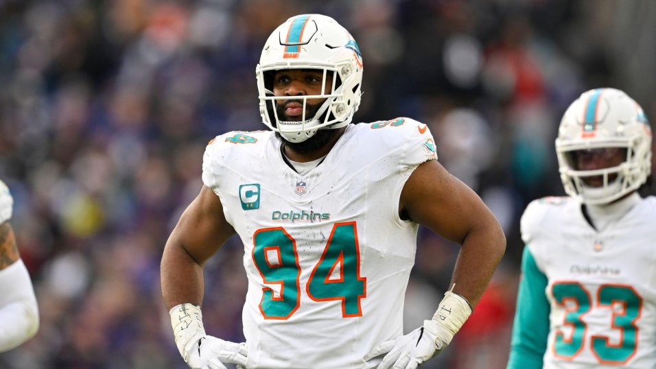 "Optimal Free-Agent Signings for Every NFL Team in 2024"