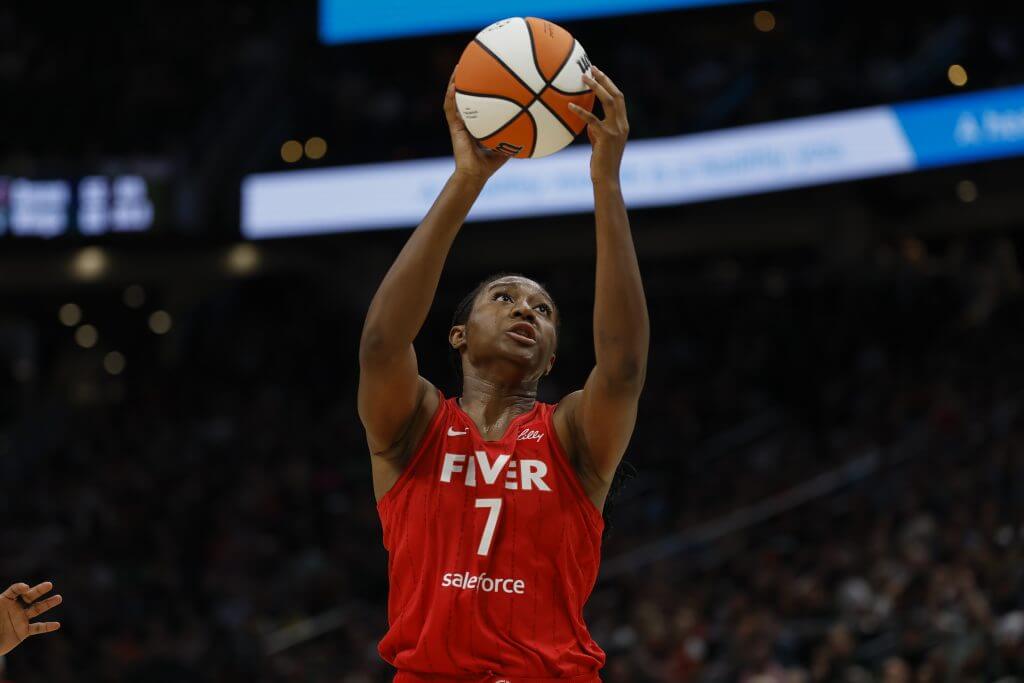 Featured image for Indiana Fever Faces Los Angeles Sparks Without Caitlin Clark