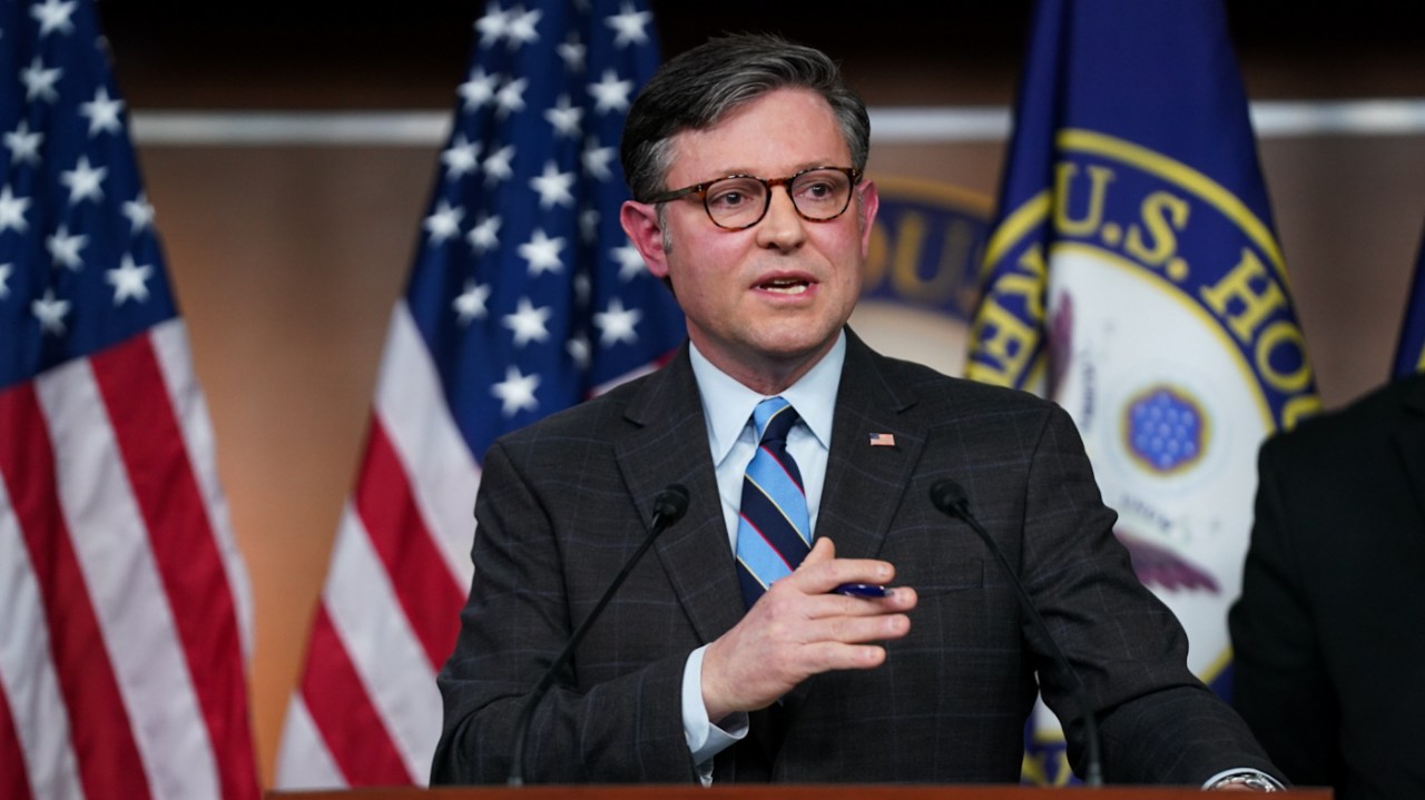 House Speaker Issues Warning on Senate's Ukraine Aid Bill