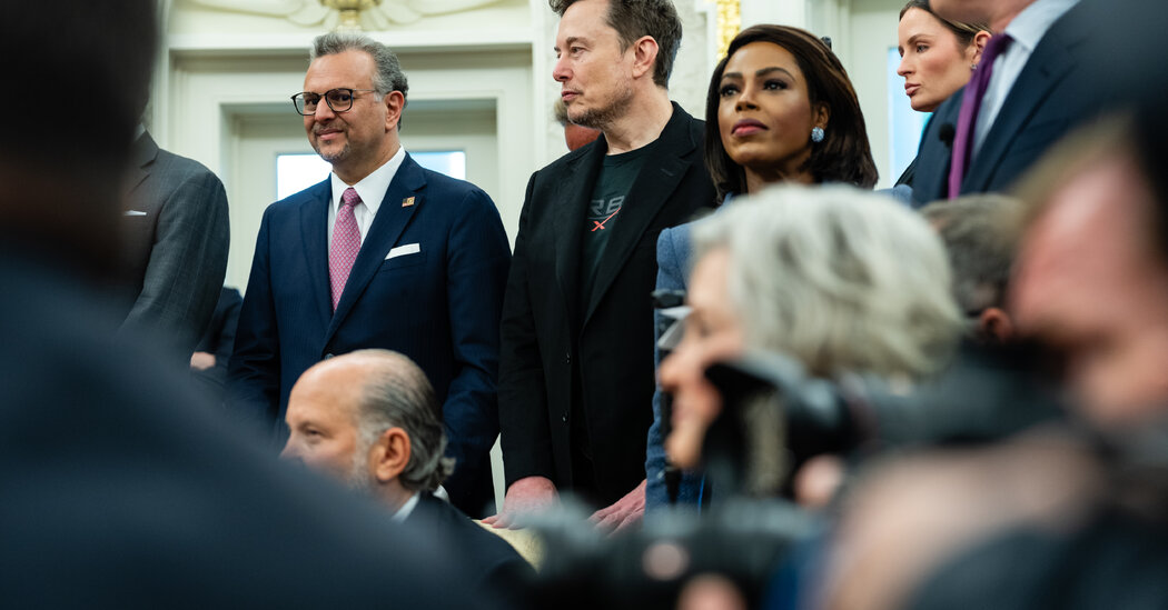 Featured image for Elon Musk Criticizes Trump’s Budget Bill Amidst Political Tensions