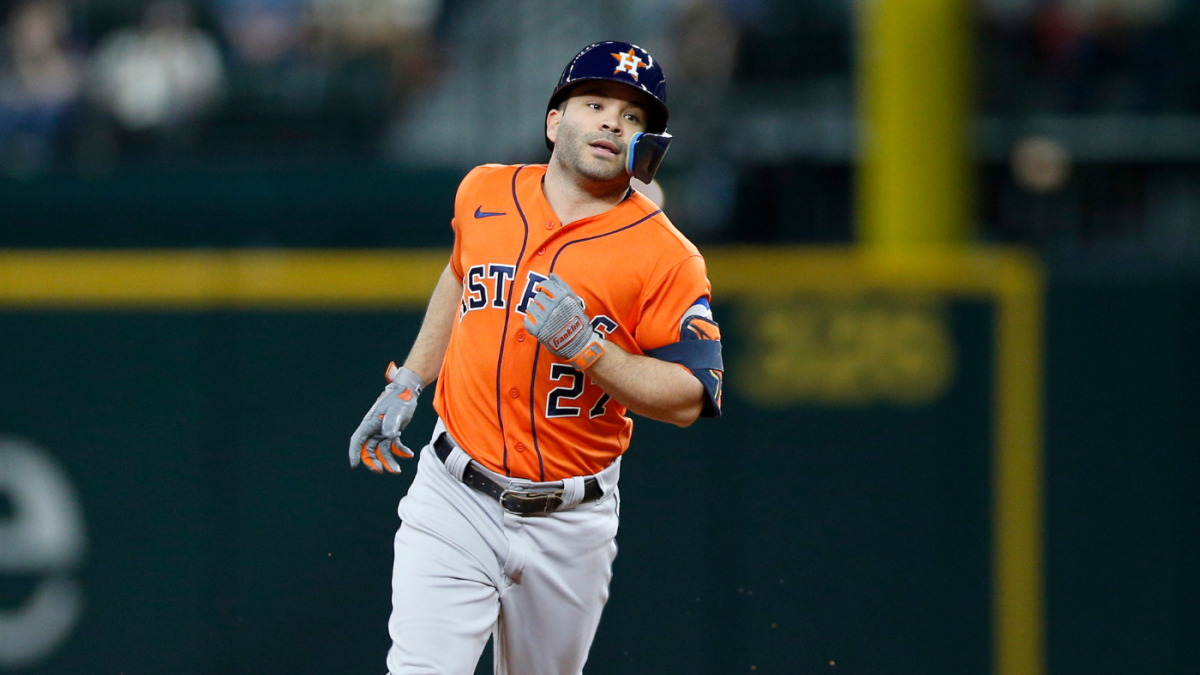 "Max Scherzer's struggles lead to Astros victory in ALCS Game 3"