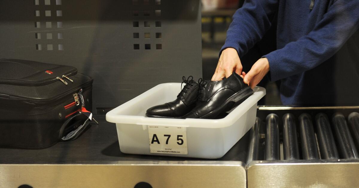 Featured image for TSA Ends Shoe Removal Policy at U.S. Airports