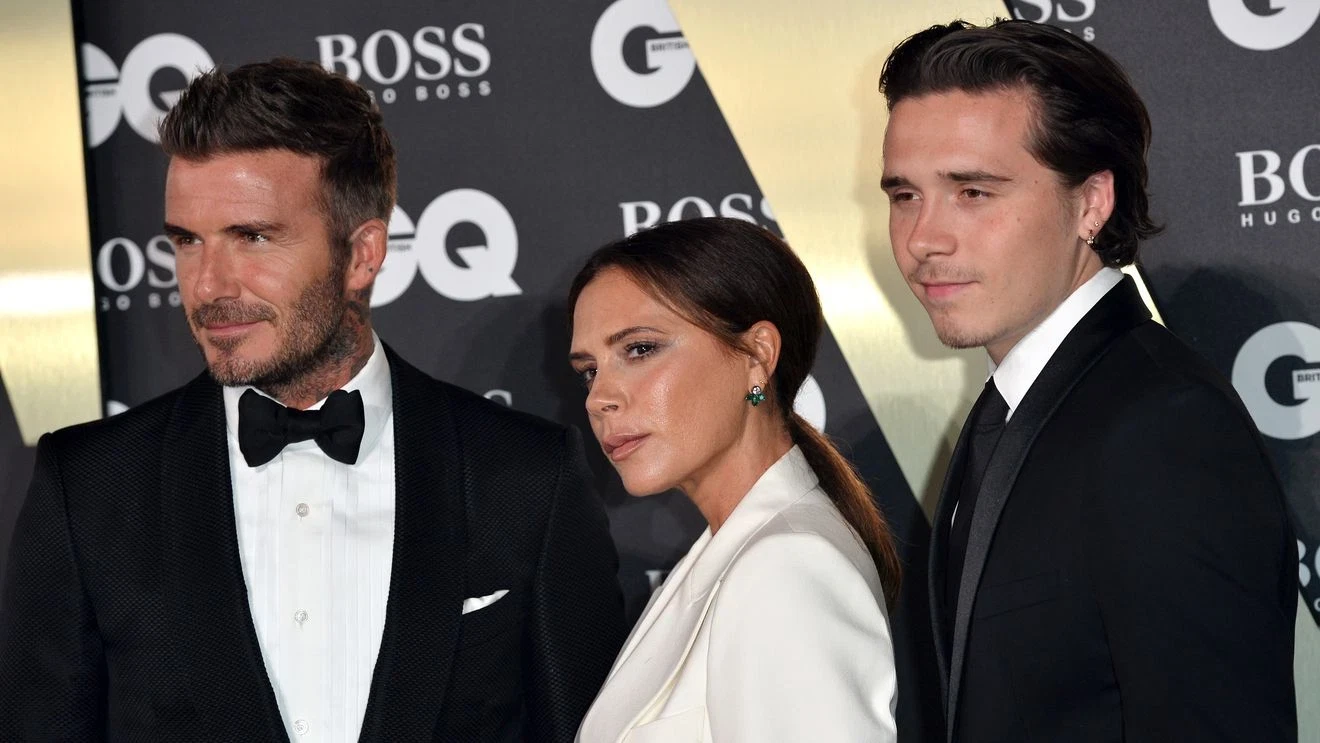 Featured image for Brooklyn Beckham Blocks Parents and Brother on Instagram Amid Family Rift