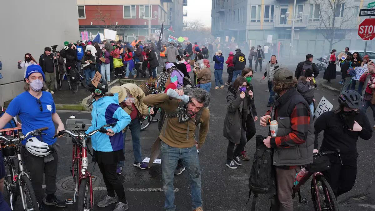 Portland tear-gas clash prompts court bid to curb federal force