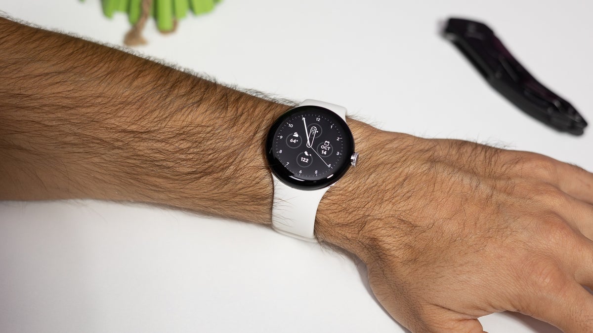 "Google's OG Pixel Watch: Irresistible Prime Day Discount and Boring Update"