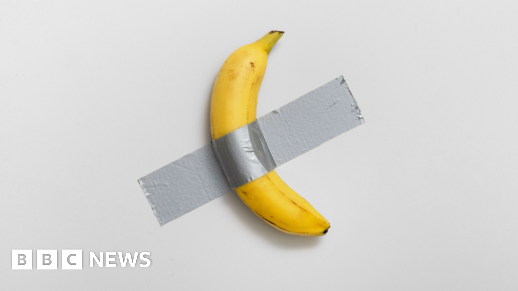 Featured image for Duct-Taped Banana Art Fetches $6.2M at Auction