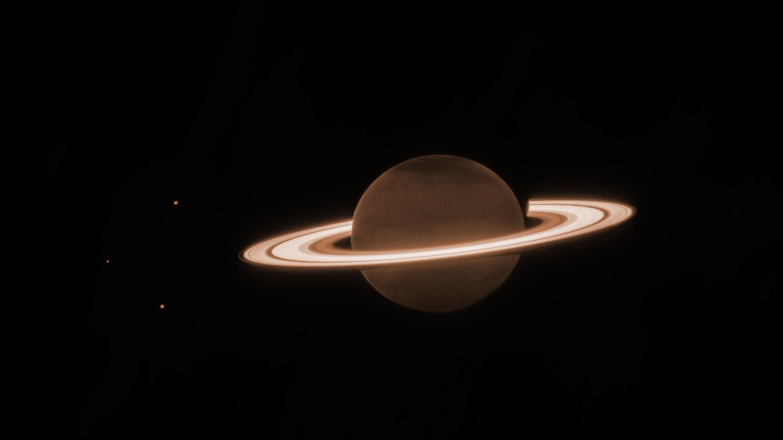 "JWST Captures Stunning Image of Saturn's Radiant Rings"